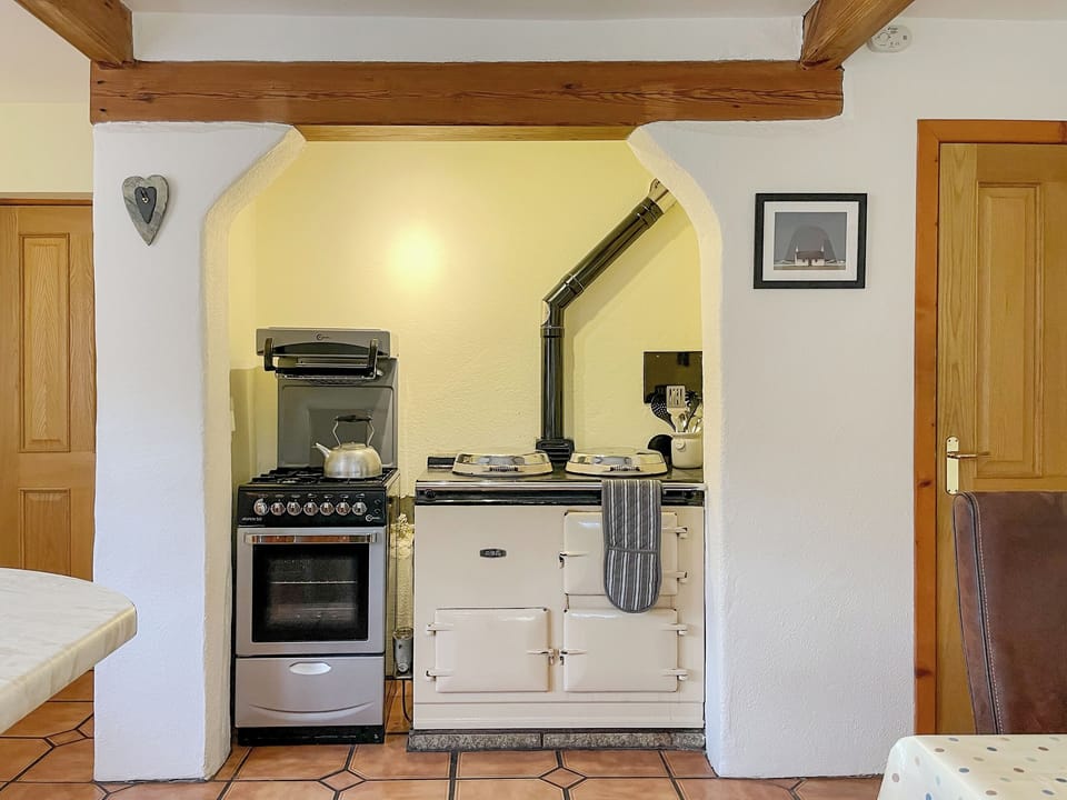 Kitchen/diner | Innish - Innish Holidays, Clachan Seil