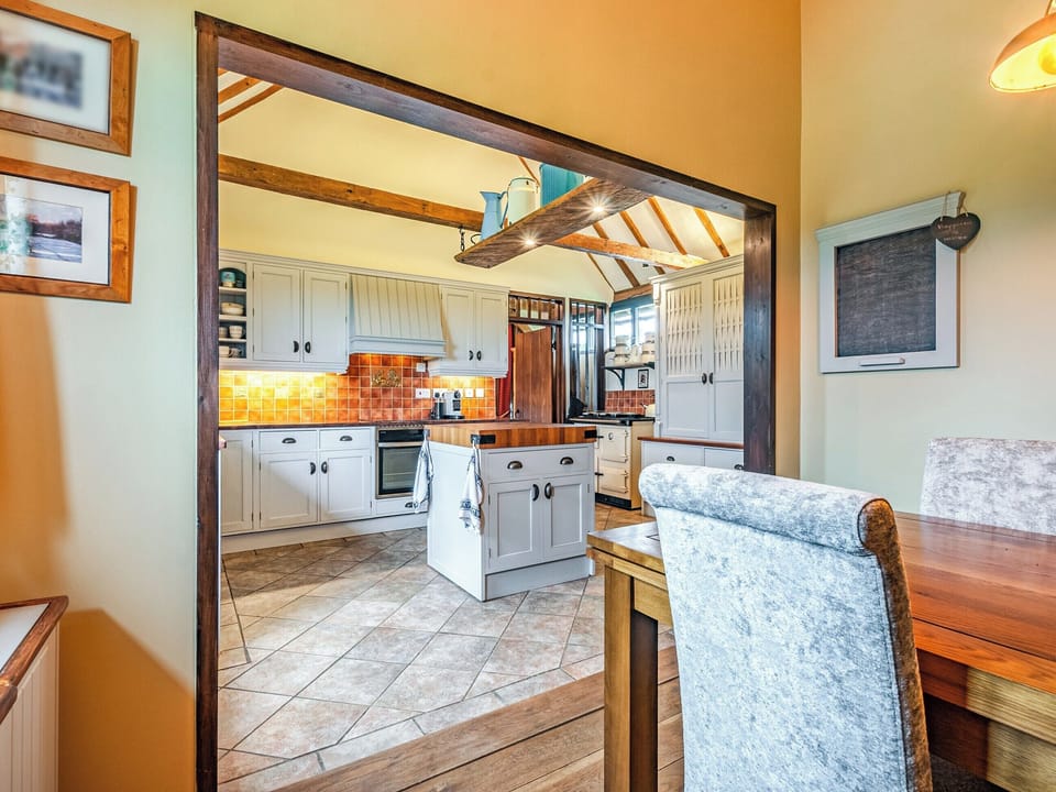 Dining room | Flint Barn, Faversham