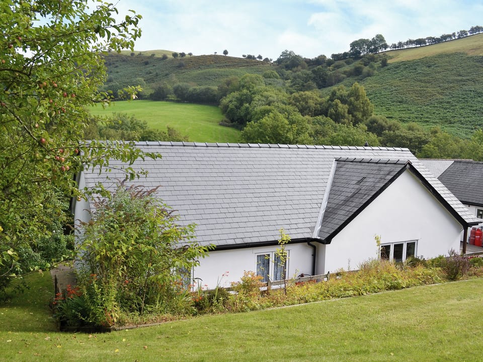 Exterior | Madog&rsquo;s Wells - Wrens Nest, Llanfair Caereinion, nr. Welshpool