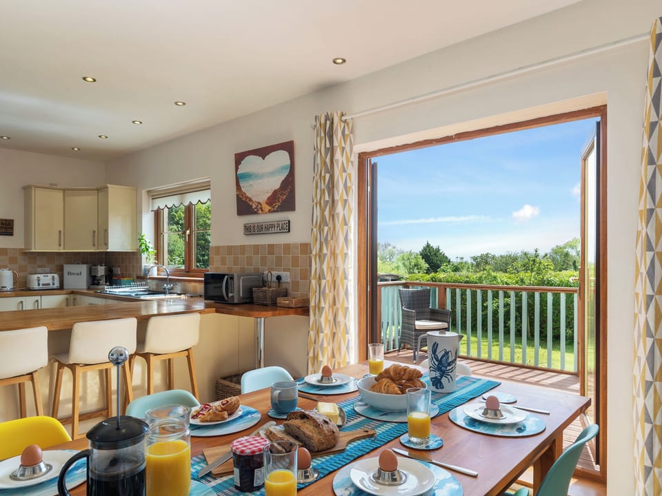 Dining Area | Meadow Farm, Tenby