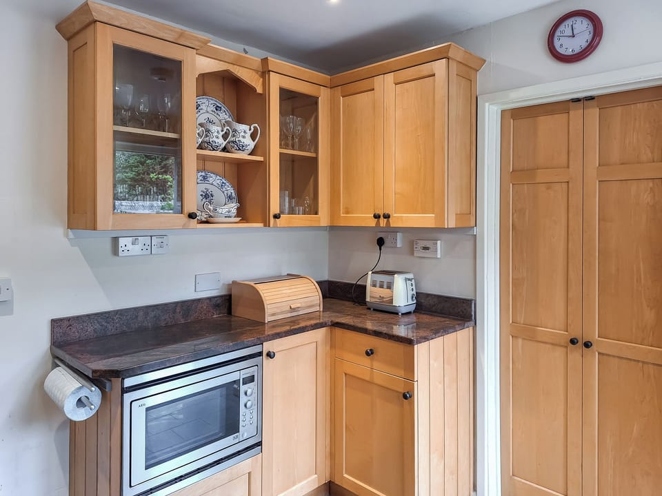 Kitchen | Carreg yr Eos, Fishguard