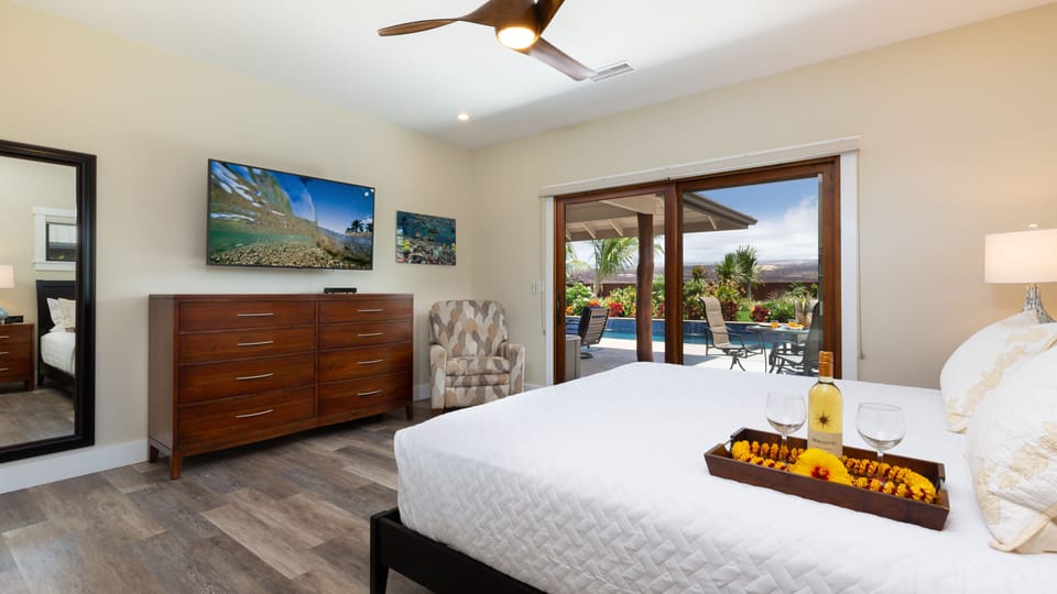 Primary suite #1 - with King Bed and it's own HD TV