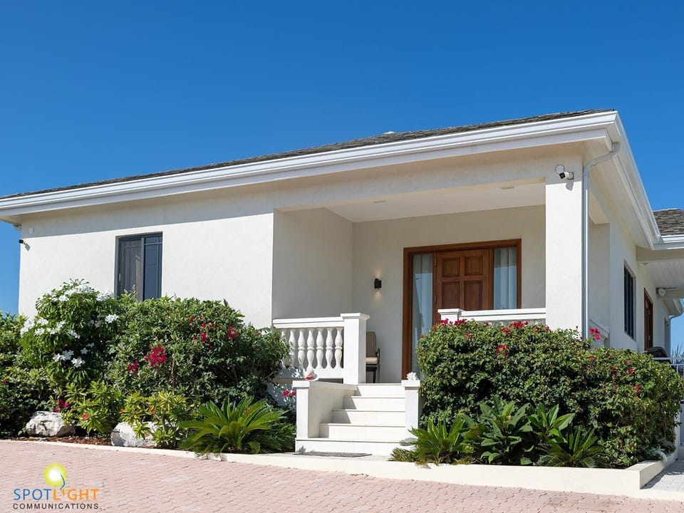 Villa entry