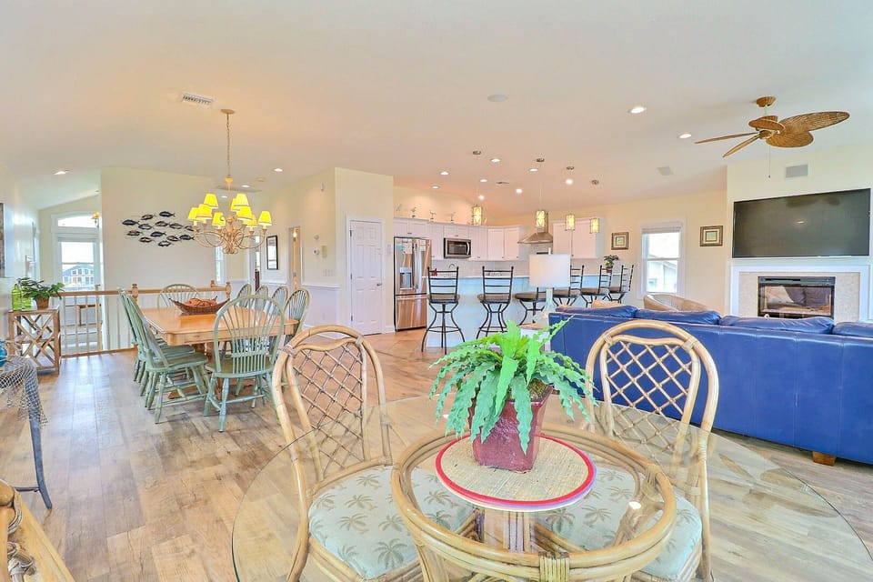 Relax in the Top-Level Living Area with a Flat Screen TV and fireplace!