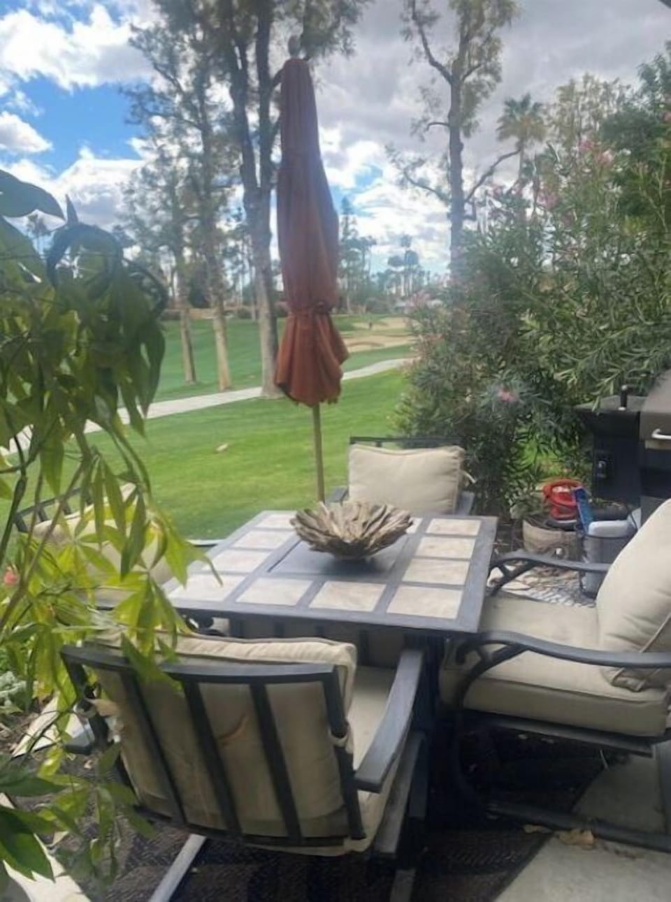 Outdoor dining