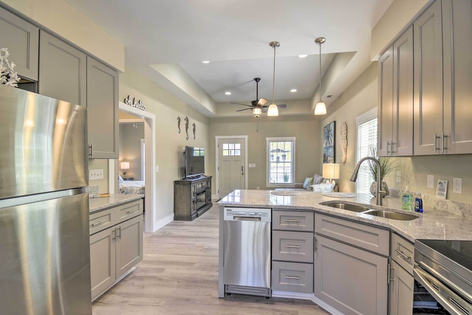 Kitchen | Fully Equipped