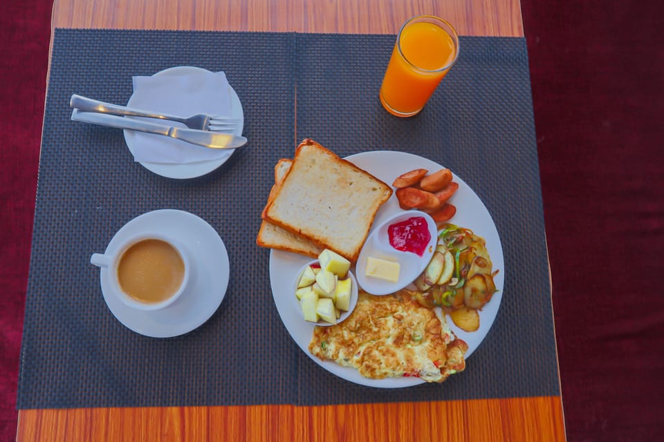 Breakfast meal