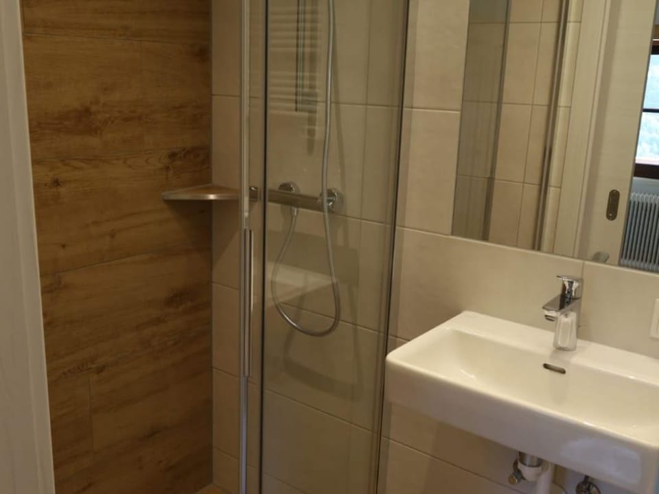 Triple room with shower, WC - Edlingerhof Country House in Schladming