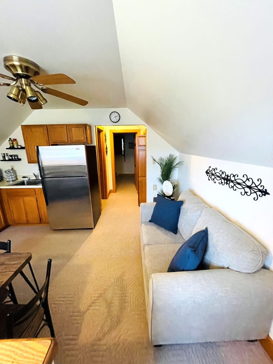 Living Room/Kitchen/Dining Room 