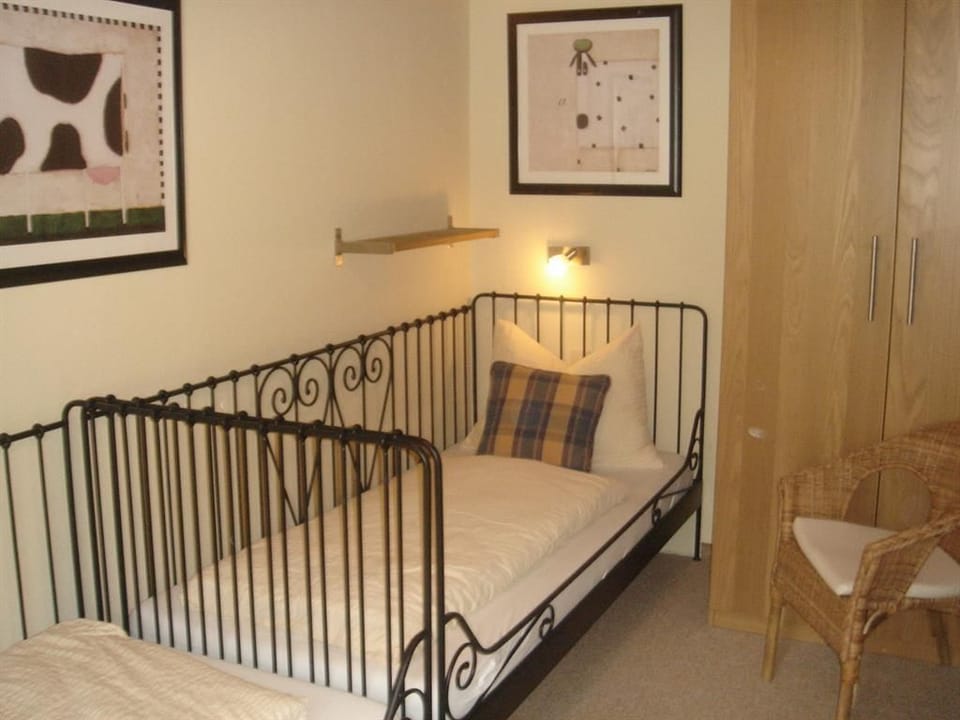 App. Eselstein / 1 Schlafraum / 1 Badezimmer - Dachsteinhof Bed and Breakfast in Styria
