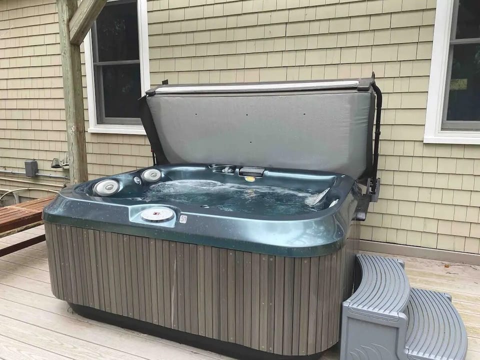 Outdoor spa