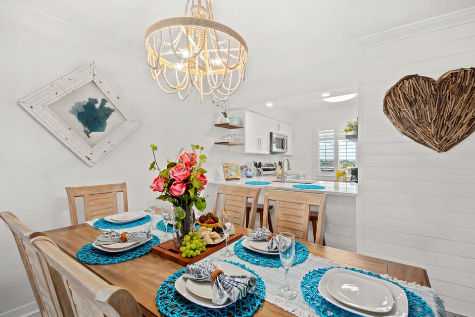 Dining table for 6, new designer lighting throughout. 