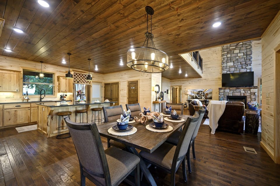 Open kitchen/dining/living area so everyone feels included! 