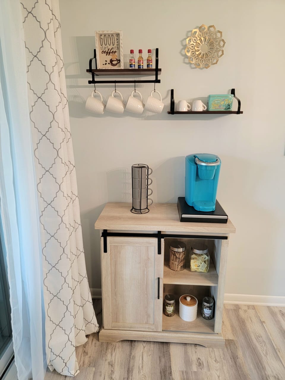 Coffee/Tea Bar