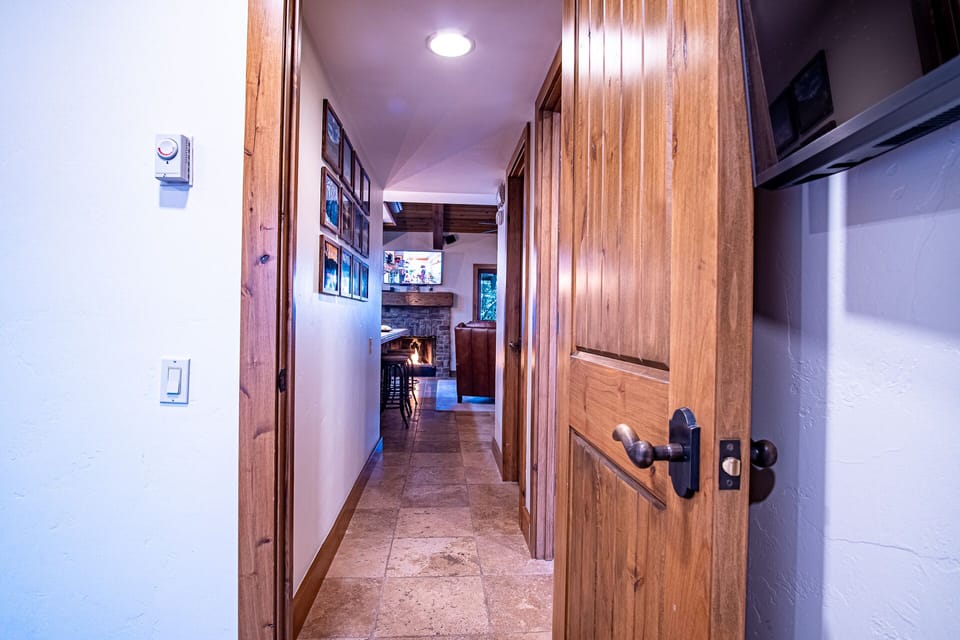 Hallway to Bedrooms