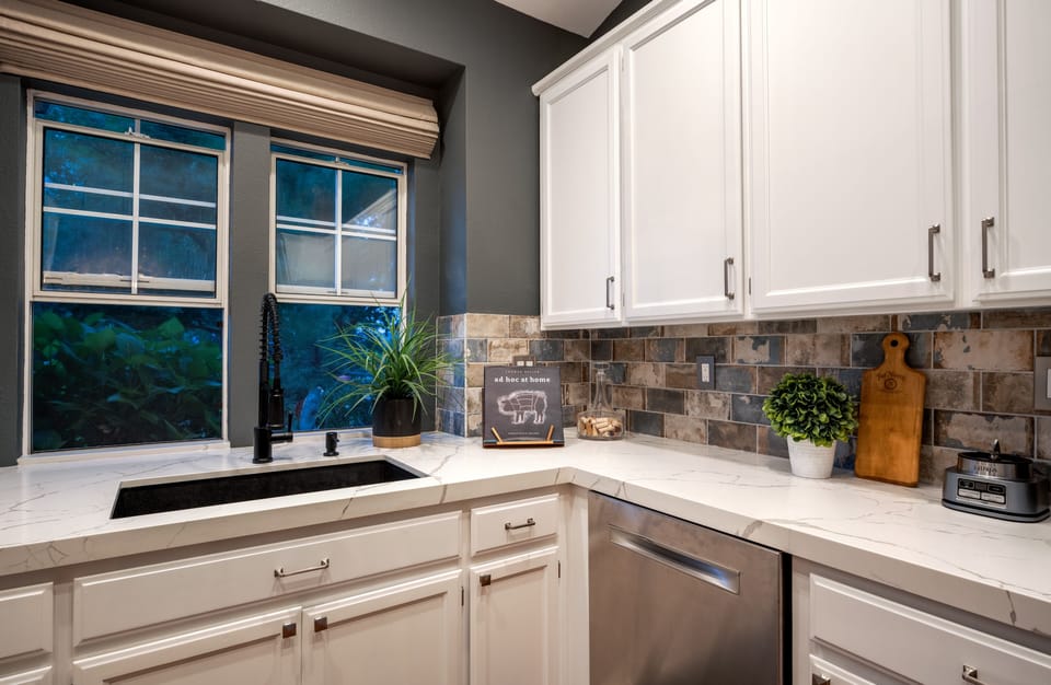 Kitchen Counter
