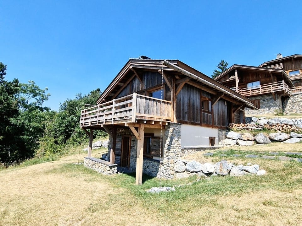 Keshi chalet in summer