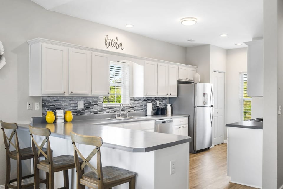 Full Kitchen with Bar Seating