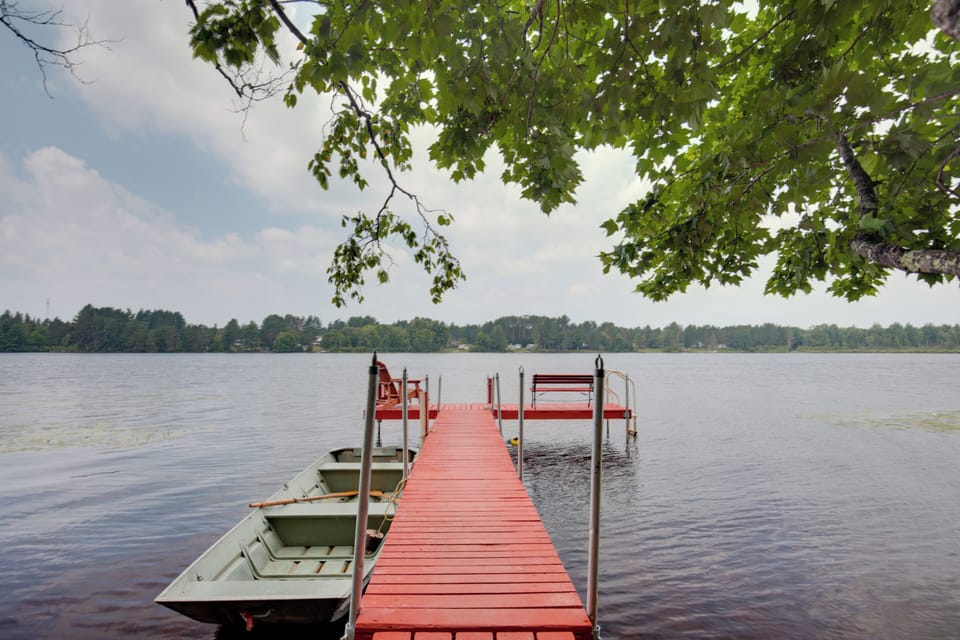 Boat Dock (Seasonal, Available Memorial Day-Labor Day)