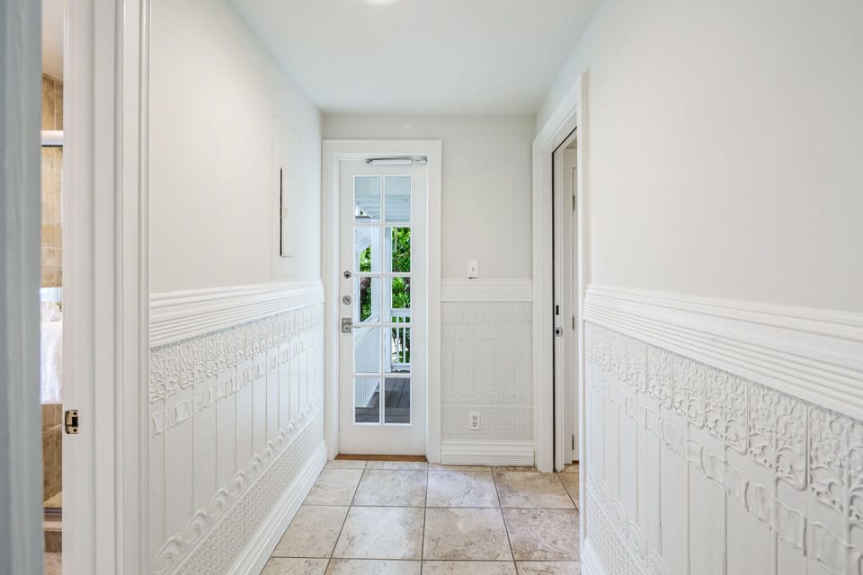 Hallway 2nd Floor Mansion @ The Watson House