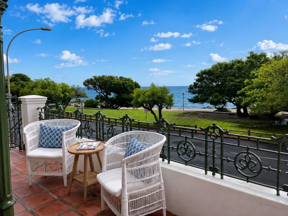 The outdoor patio outlooking the beach