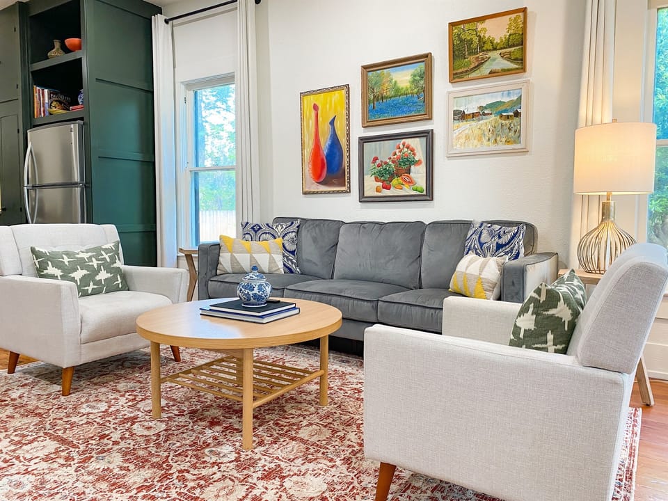 Living room with plenty of seating