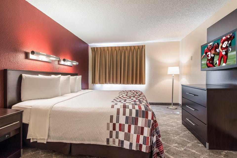 Comfortable unit w/ King size bed
