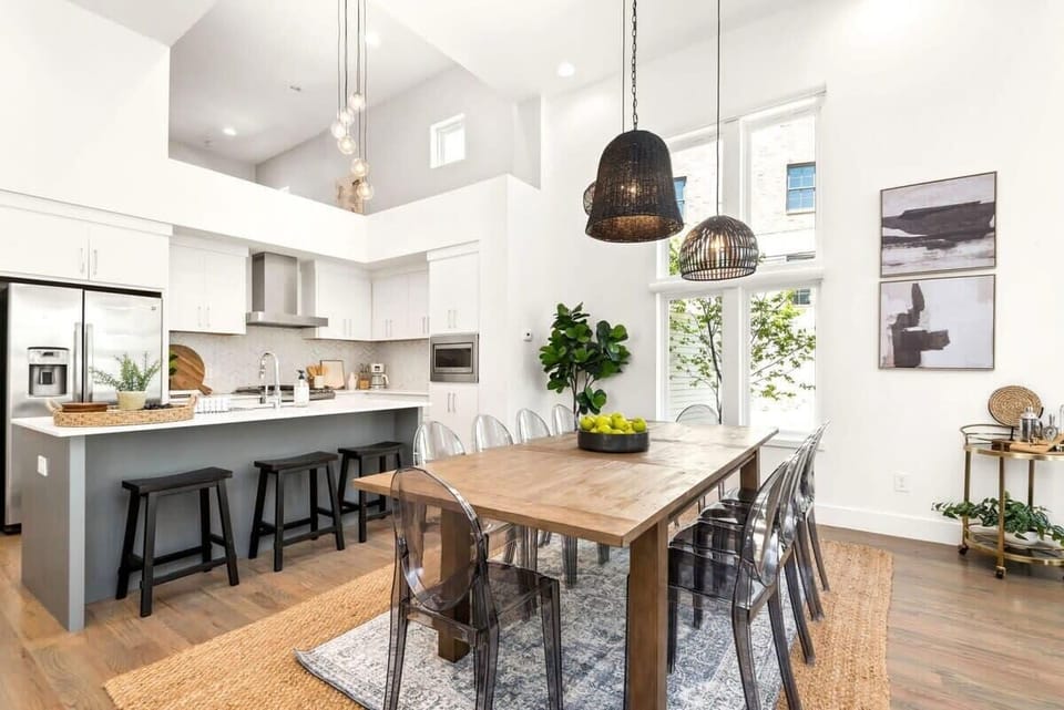This chef's kitchen/dining space offers the perfect opportunity to host a meal during your stay. Additionally, the table can sit up to ten guests, which would be perfect for larger parties.