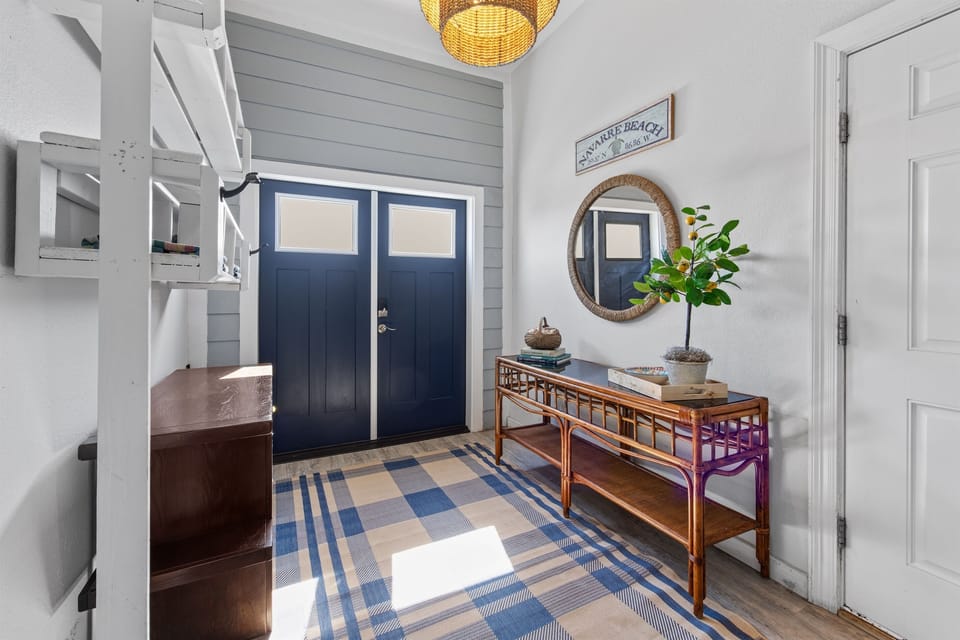 Ground Floor Entry Way