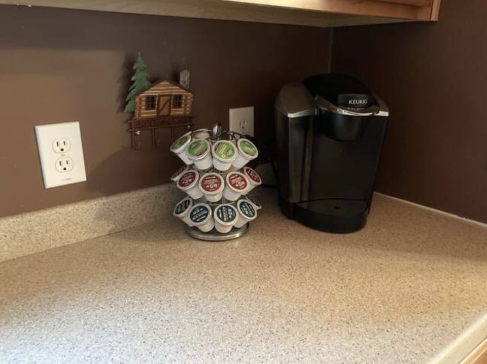 Keurig and coffee pods.  Now also includes 14 cup Cuisinart drip machine.