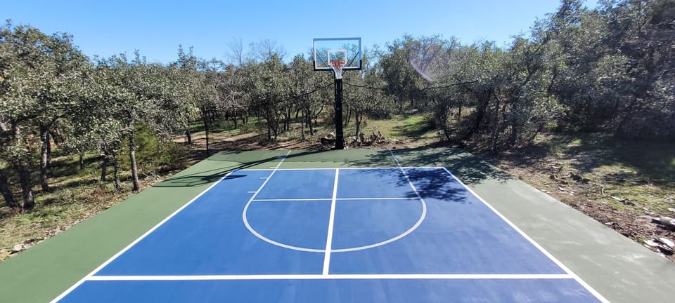 New 60" Basketball Hoop with height adjustment