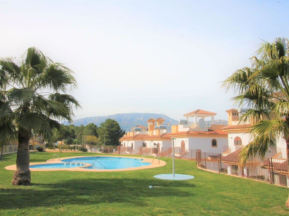 Sky, Plant, Water, Building, Nature, Azure, Tree, Arecales, Swimming Pool, Land Lot