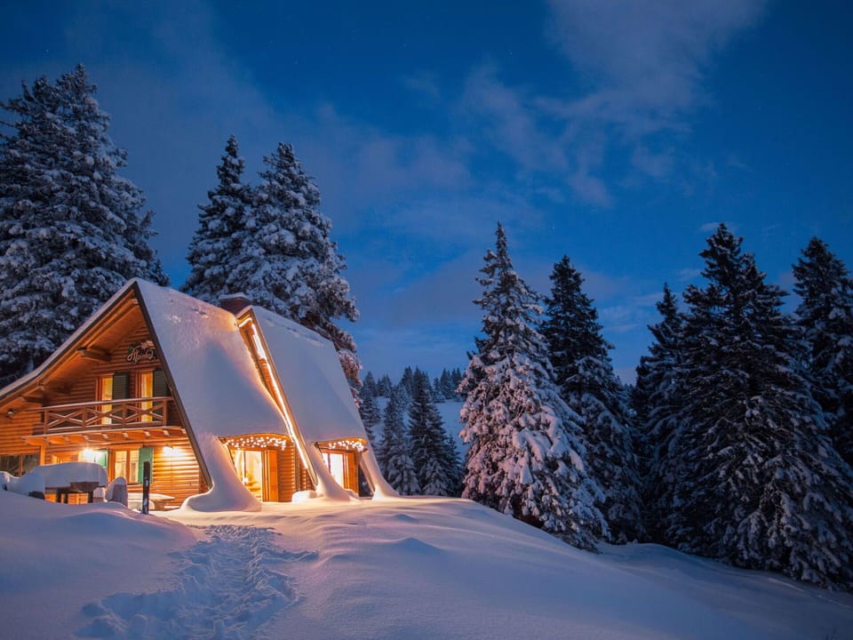 Cloud, Sky, Building, Snow, Plant, Tree, Branch, Slope, House, Larch