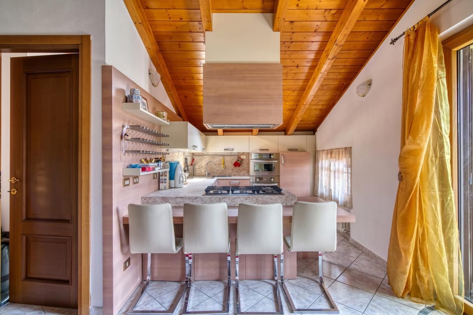 Kitchen and dining area