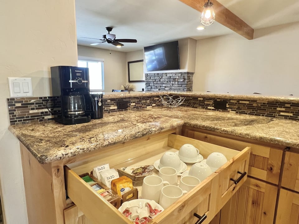 Coffee bar with tea, coffee and assorted sugars included! 