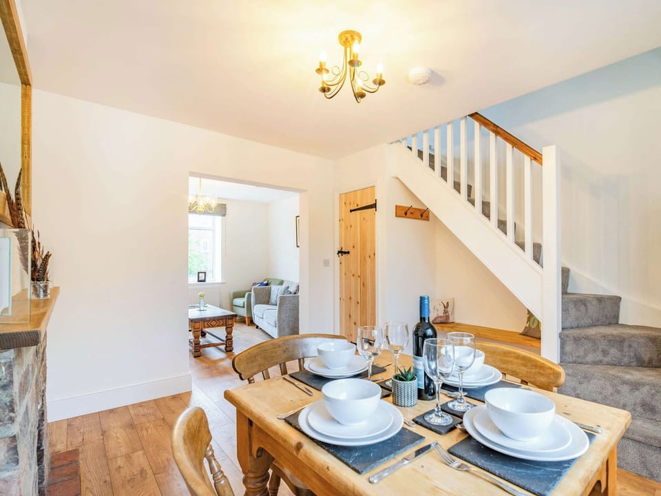 Dining room | Stonegarth, Snitterby
