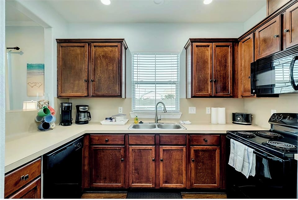 This kitchen is stocked with all the basics plus a little more.