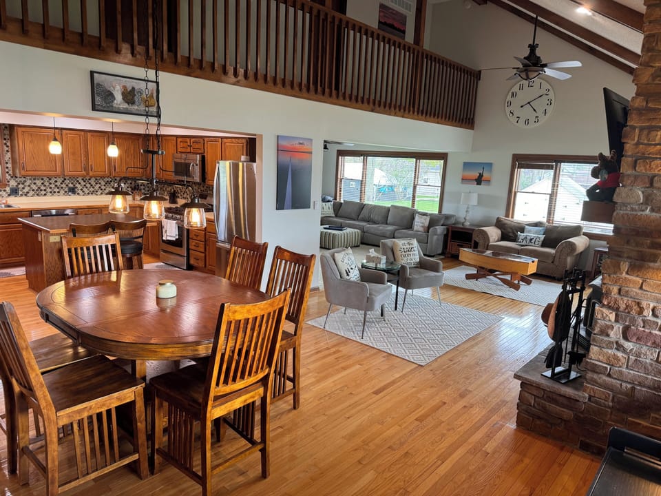 Dining/Living Room