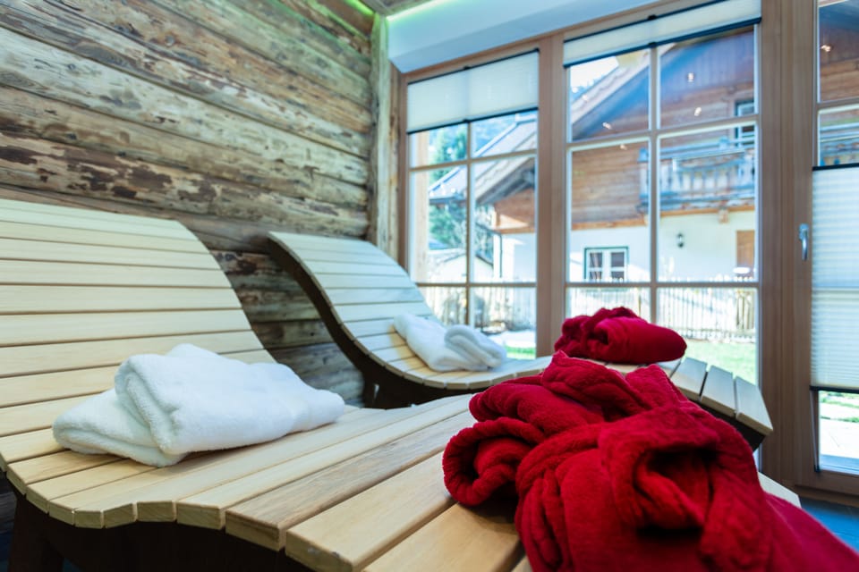 Sauna mit Ruheraum im Chalet Fulseck