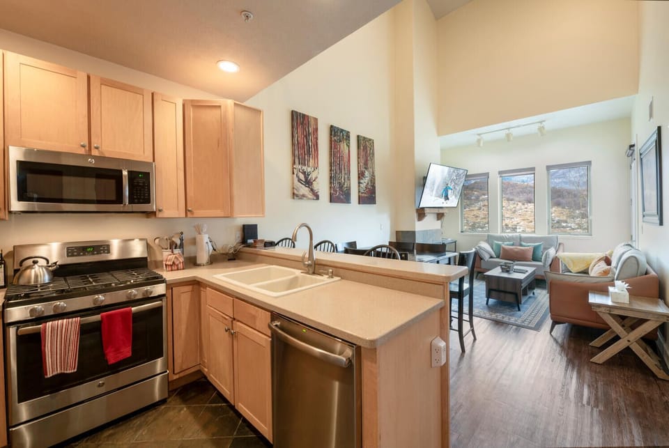 Open floor plan allows you to entertain while you cook!
