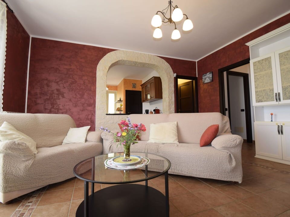 Furniture, Property, Table, Picture Frame, Plant, Couch, Comfort, Lighting, Decoration, Interior Design
