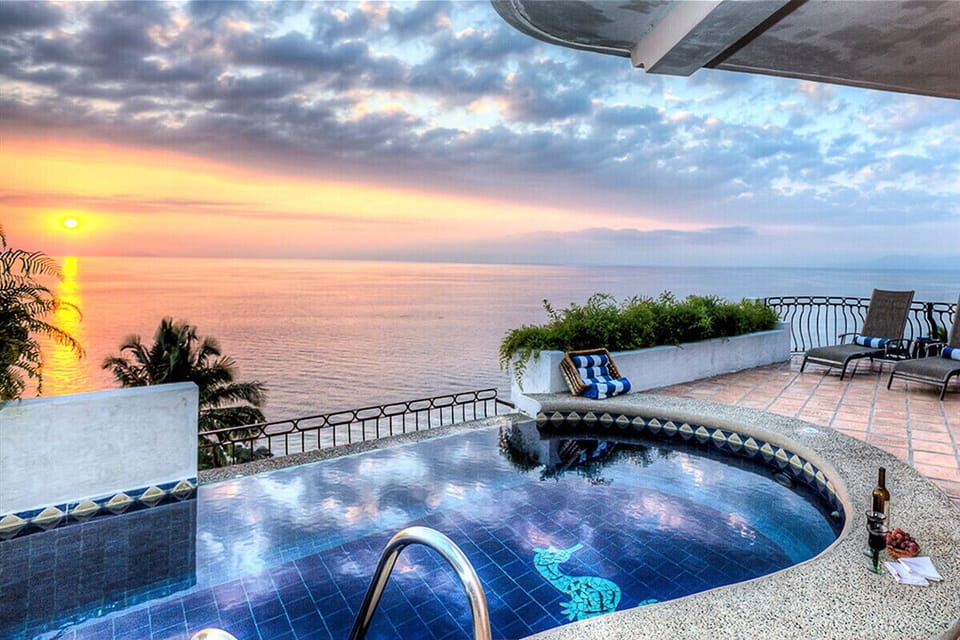 Pool / View