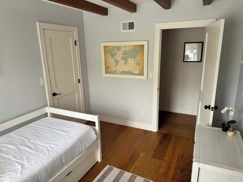 Bedroom 4 - twin bed with a twin trundle - sleeps two guests