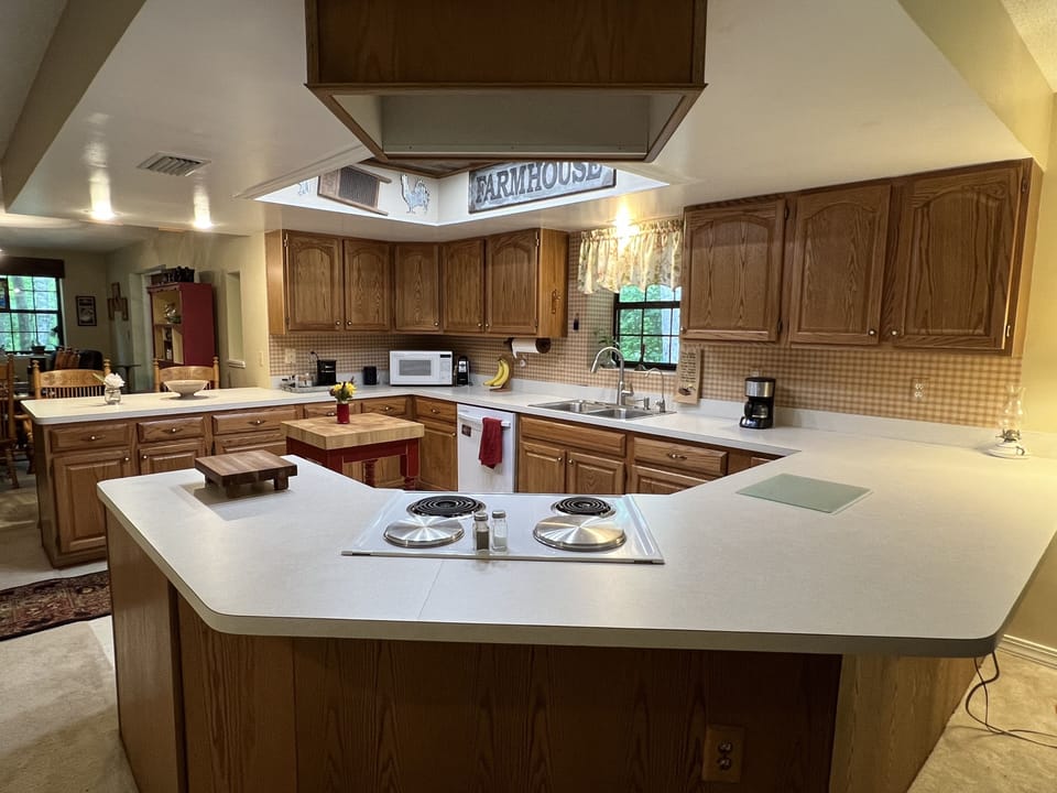 Large well stocked kitchen with everything you need.