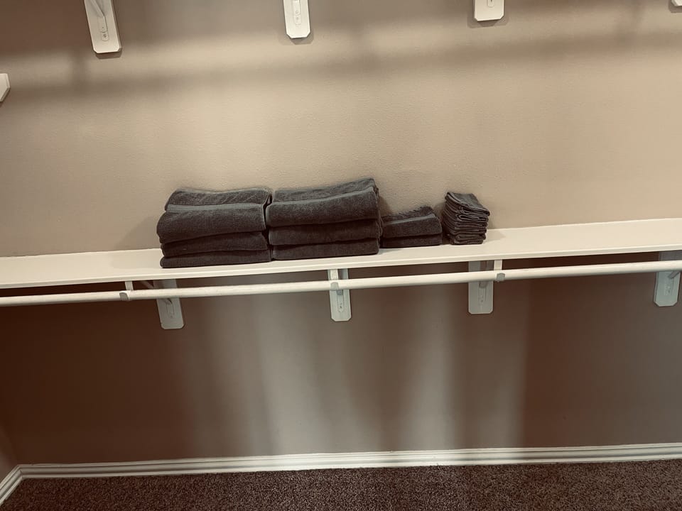 En-suite walk in closet 