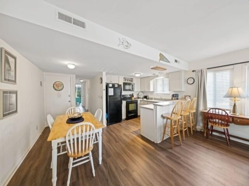Indoors, Dining Room, Dining Table, Furniture, Table