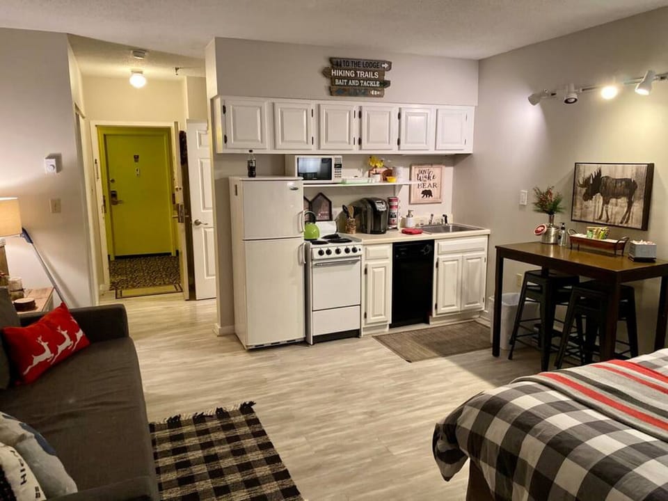 Our full kitchenette