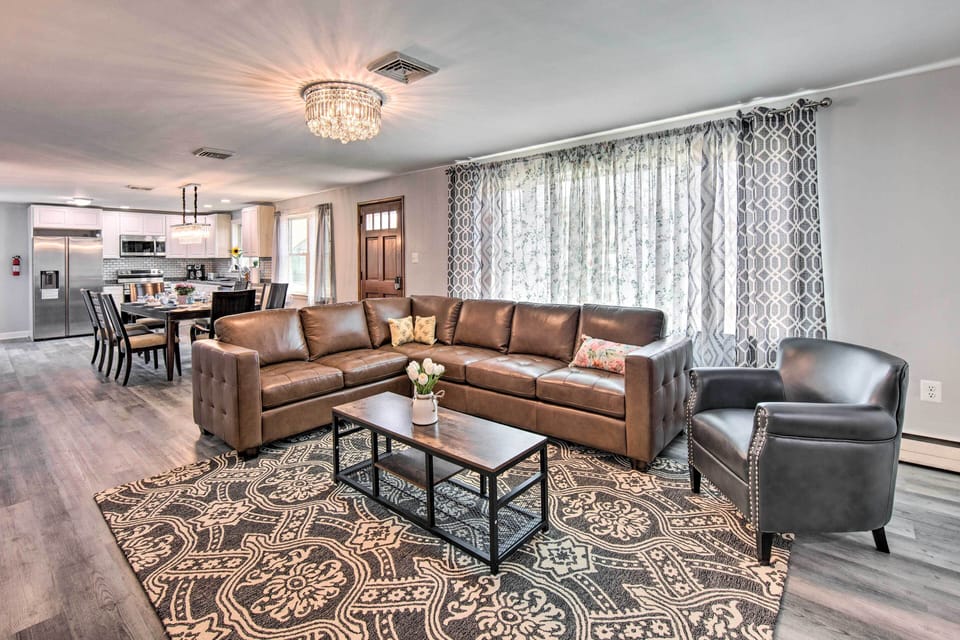 Hershey Vacation Rental | 2,010 Sq Ft | 4BR | 2BA | Stairs Required to Access