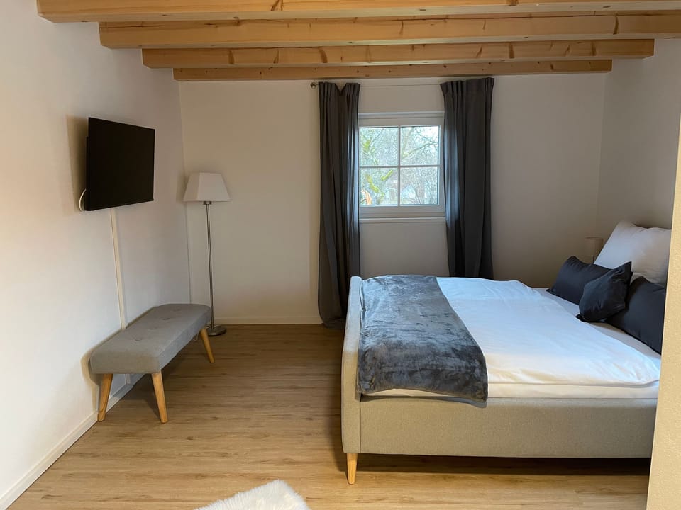 Friendly vacation home- 8 persons, 130sqm, 3 bedrooms, 2 terraces, central House in Berchtesgadener Land