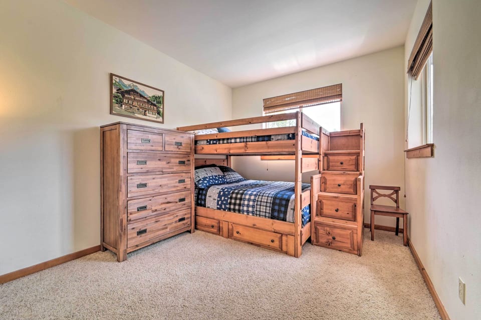 Bedroom 3 | Full Bunk Bed